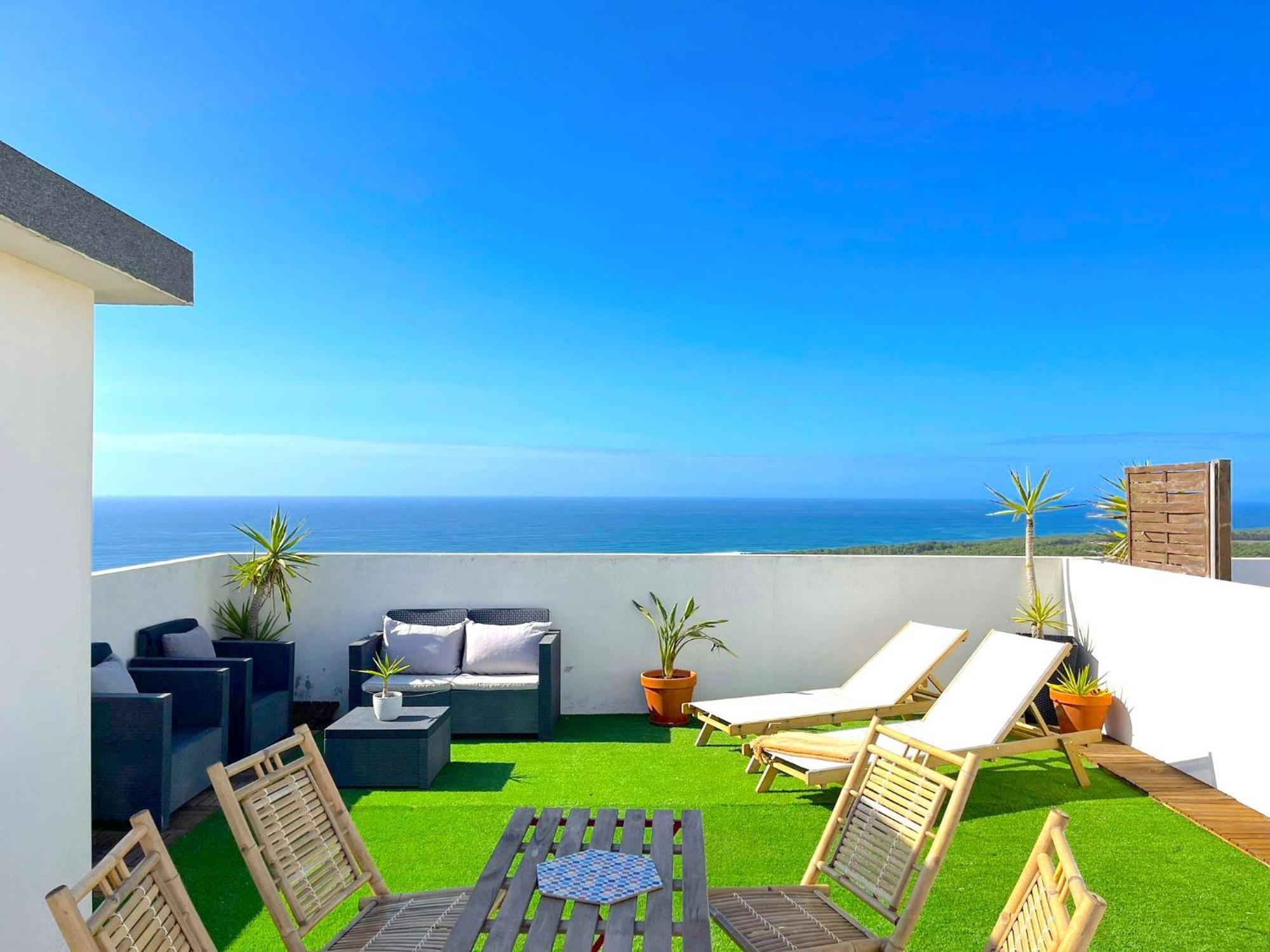 Nazare Boutique W Sea View And Private Rooftop Terace Apartment Exterior photo