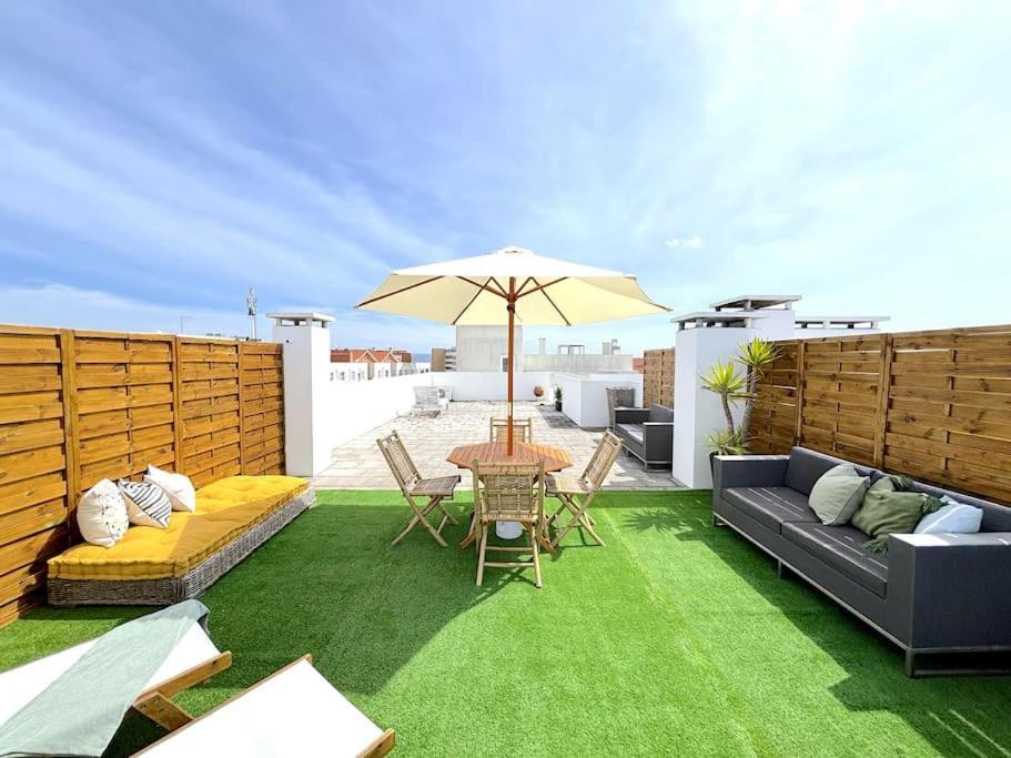 Nazare Boutique W Sea View And Private Rooftop Terace Apartment Exterior photo