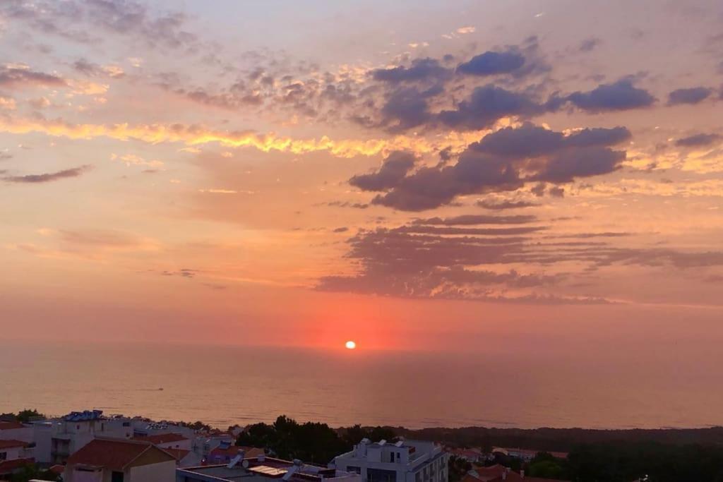 Nazare Boutique W Sea View And Private Rooftop Terace Apartment Exterior photo