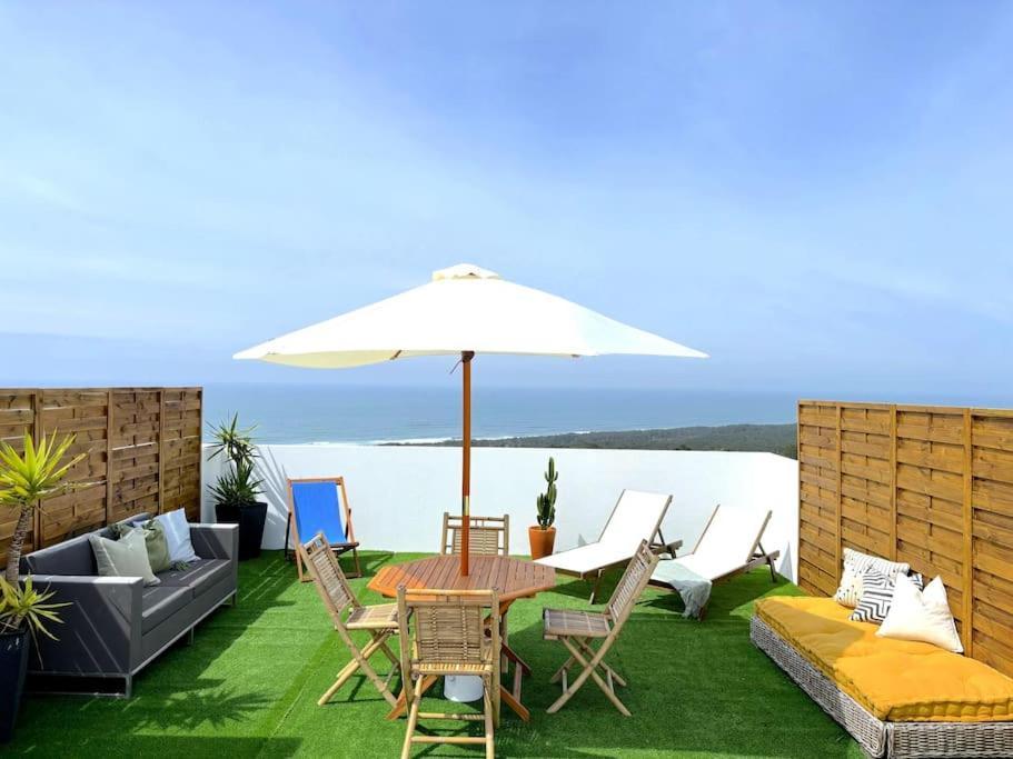 Nazare Boutique W Sea View And Private Rooftop Terace Apartment Exterior photo