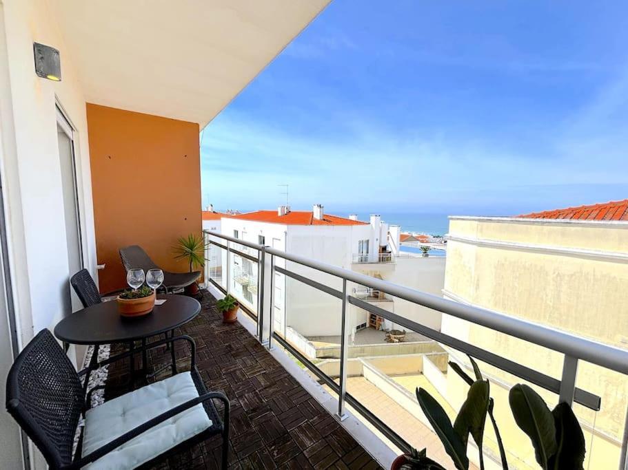 Nazare Boutique W Sea View And Private Rooftop Terace Apartment Exterior photo